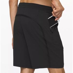 Men’s Lululemon 9” Pacebreaker Short